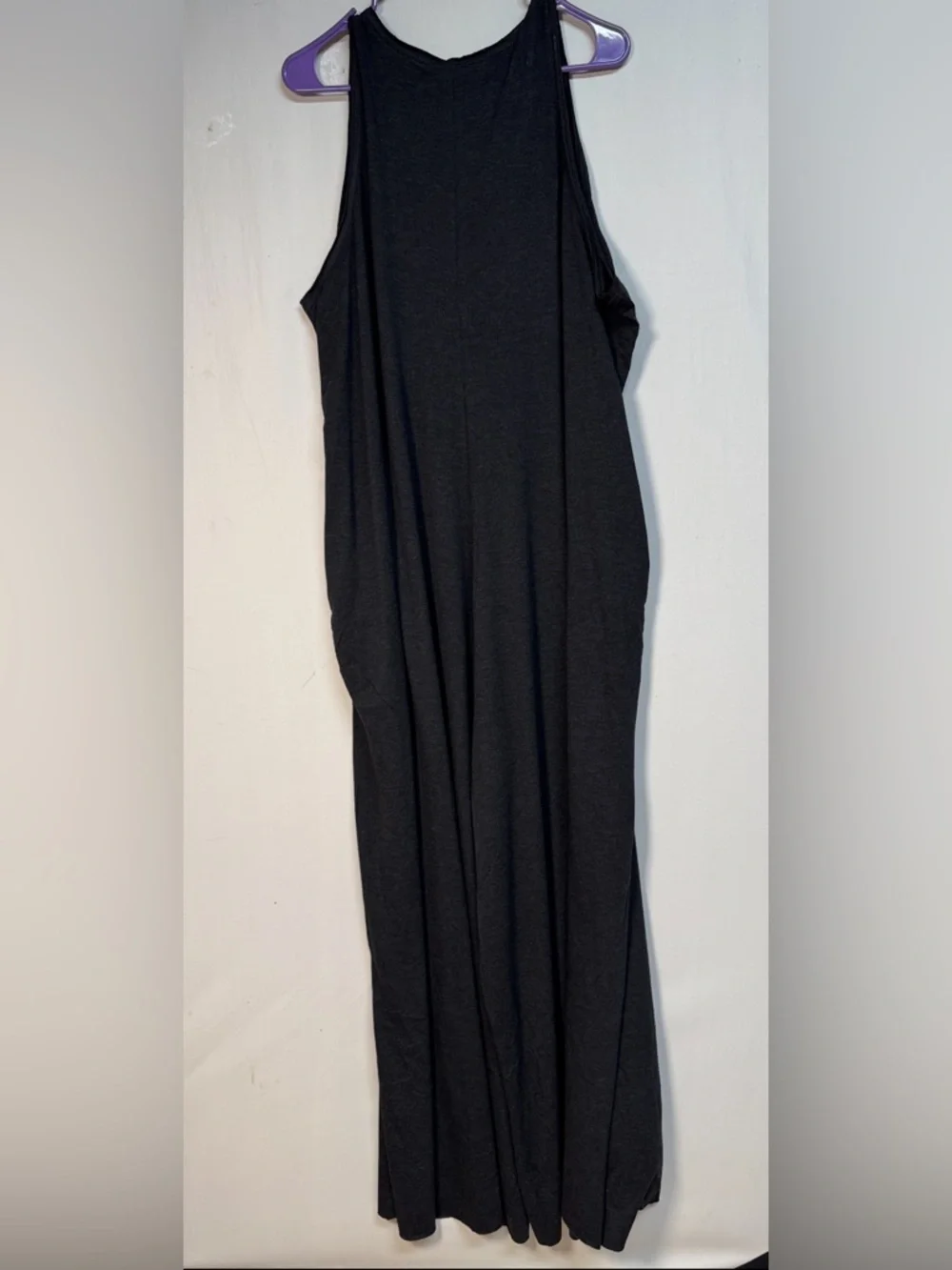 Natural Life Charcoal Gray Sleeveless V-Neck Wide-Leg One Size Jumpsuit - Picture 5 of 10